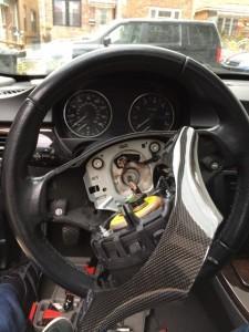 снимаем подушку e90